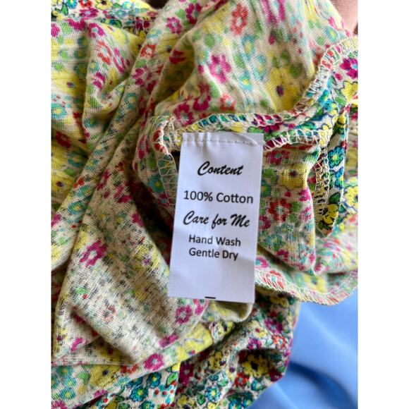 A Rare Bird Wild Forever Tattered T-Shirt Size Small - Picture 4 of 4